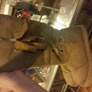 tan boots