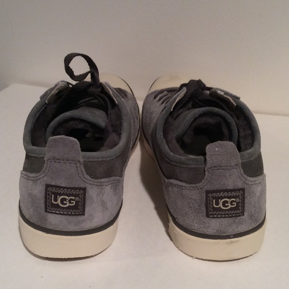 NIB 🔶UGG Australia Evera Sneaker - Picture 2 of 3