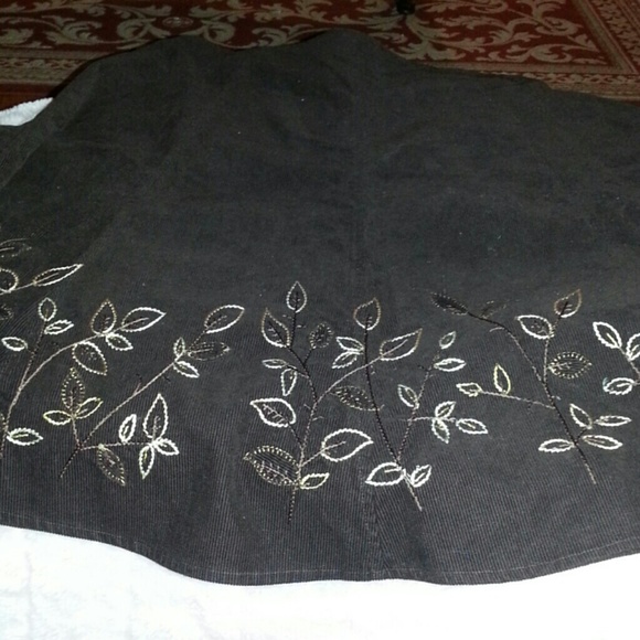 Jones New York Dresses & Skirts - Brown corduroy skirt