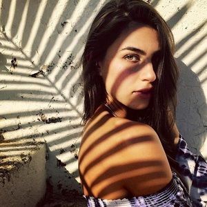 Meet your Posher, Valerie