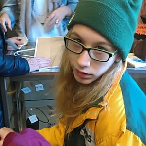 Meet your Posher, Ashley