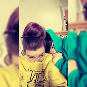 Meet your Posher, Lacey