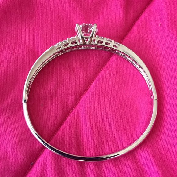 Brand new silver bracelet - Picture 3 of 4