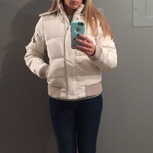 Ivory American Eagle puffer coat