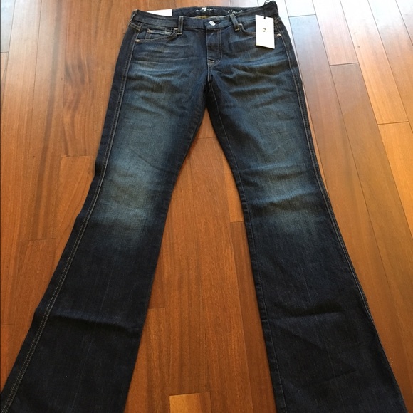 New with Tag 7FAM "A Pocket" Flared Jeans