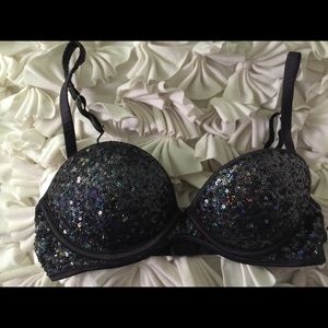 New Years bra