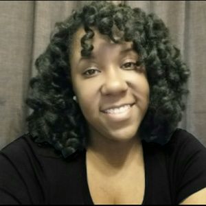 Meet your Posher, Latisha