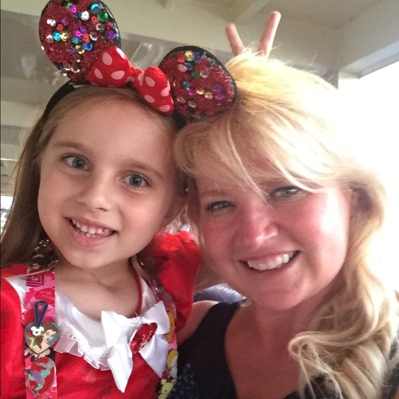 Meet your Posher, Michele - Picture 2 of 2