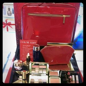 Estee Lauder The Color Edit Set.