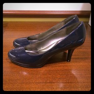 Navy Patent Pumps