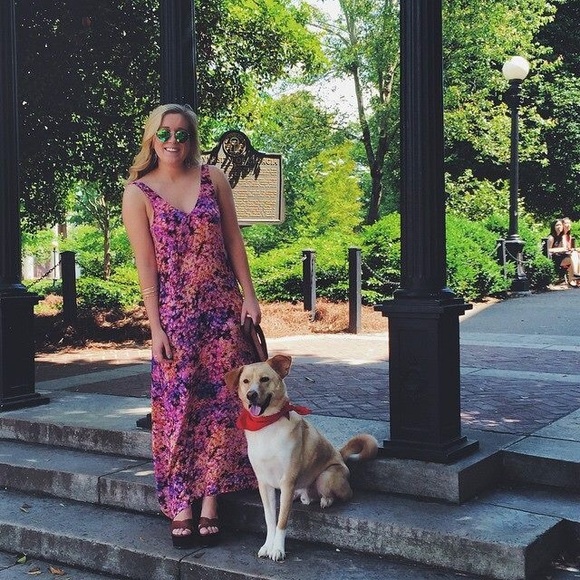 Meet Your Posher, Shannon! - Picture 2 of 3