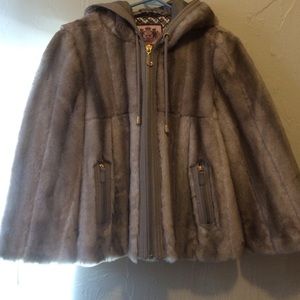 Juicy couture faux fur short sleeve jacket