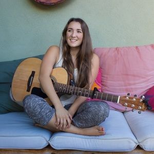 Meet your Posher, Veronica