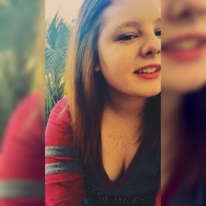 Meet your Posher, Gabrielle