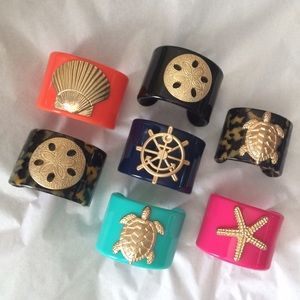 Sold in bundle!! Mud Pie Acrylic Cuff Bracelet -