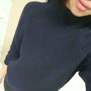 ~French Connection Fashion Navy Sweater!