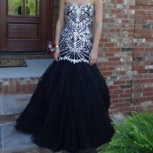 Tony Bowls 2014 Gown 114746