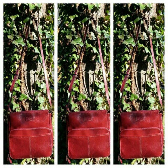 Relic crossbody