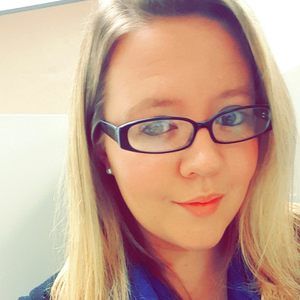 Meet your Posher, Casey