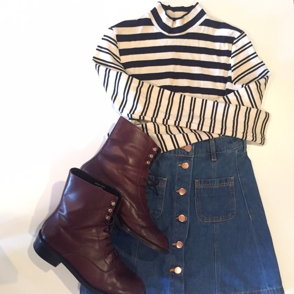 Topshop Tops - Topshop Ribbed Striped Crop Top