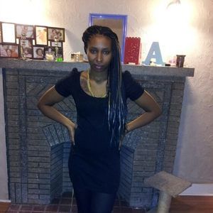 Meet your Posher, Ashley