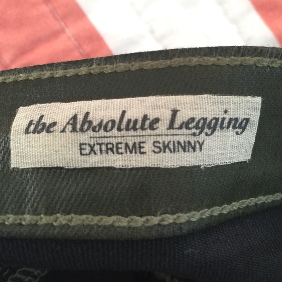 AG Adriano Goldschmied 28R "the Absolute Legging"