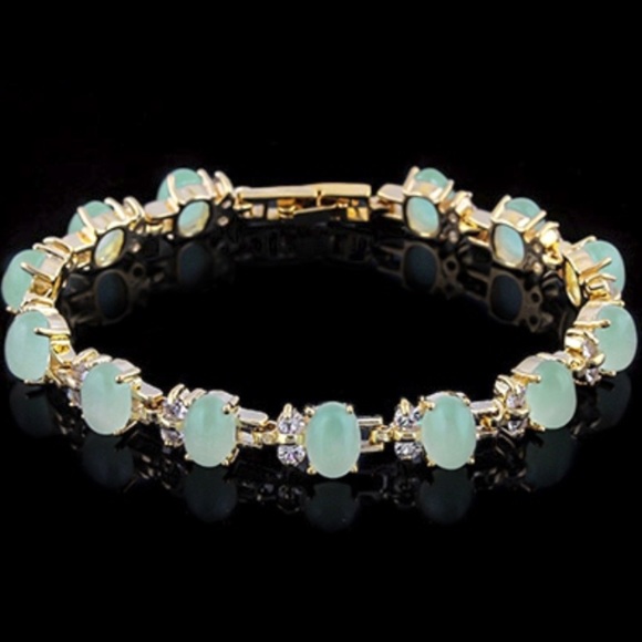 18K Gold plated Malaysia Jade & Crystal Bracelet‼️