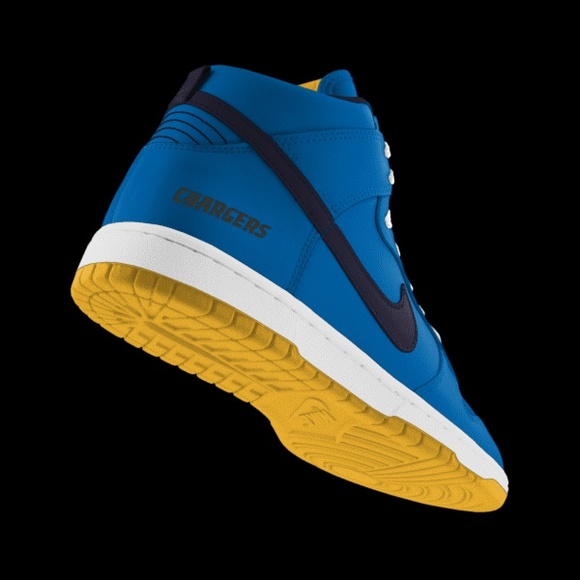 BRAND NEW custom nike sd chargers dunks - Picture 2 of 4