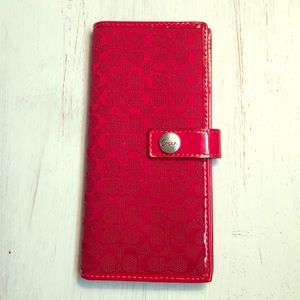 NWOT~coach wallet~bright red~