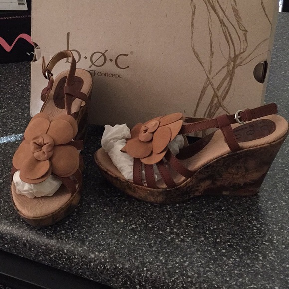 Shoes - Picture 2 of 2