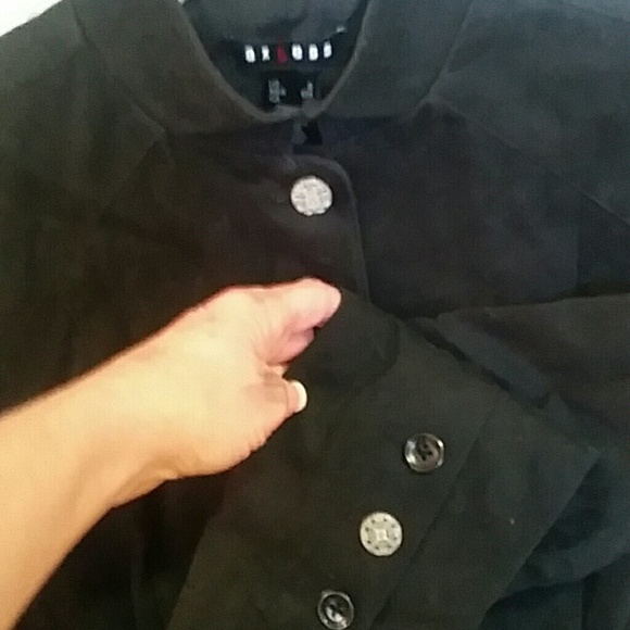 BRAND NEW SUIT JACKET OR VERY CUTE JACKET W/JEANS! - Picture 2 of 3