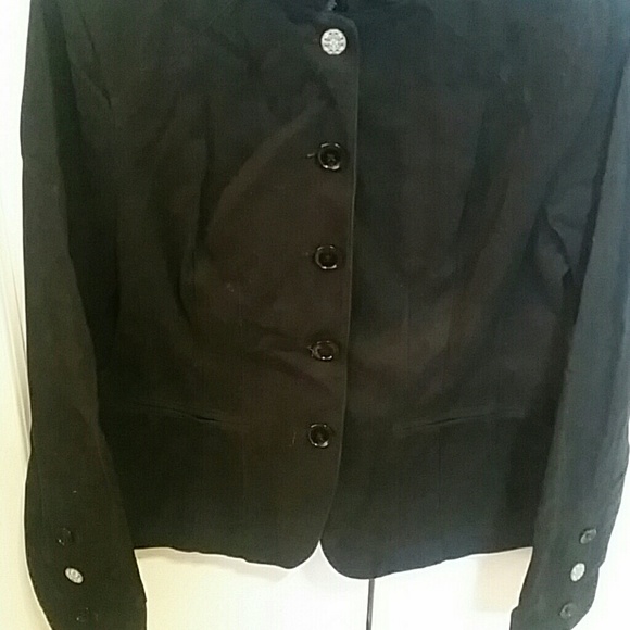 BRAND NEW SUIT JACKET OR VERY CUTE JACKET W/JEANS! - Picture 3 of 3