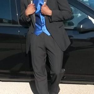 Meet your Posher, Adrian