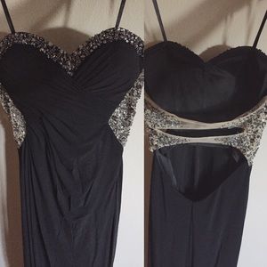 long black la femme dress