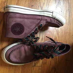 Converse leather size 8.5 women