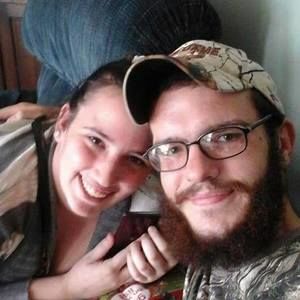 Meet your Posher, Carly