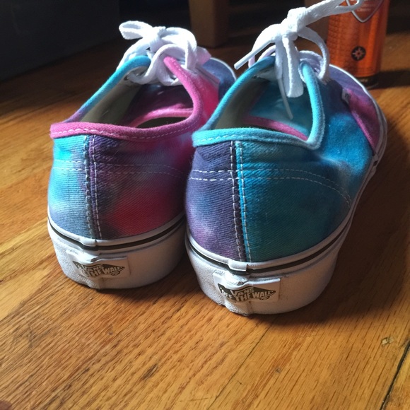 SOLD!!!! Vans 8.5 women size