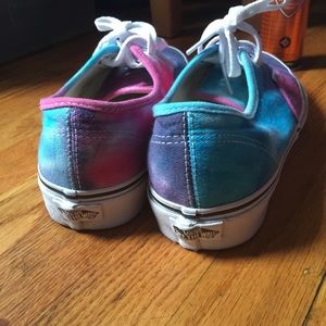 SOLD!!!! Vans 8.5 women size