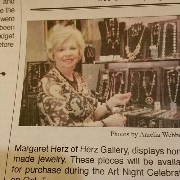 Meet your Posher, Margaret - Picture 7 of 8