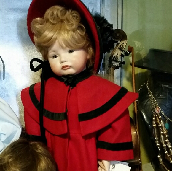 Meet your Posher, Margaret - Picture 4 of 8