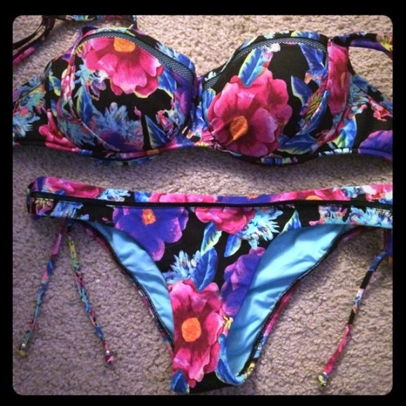 Seafolly bathing suit