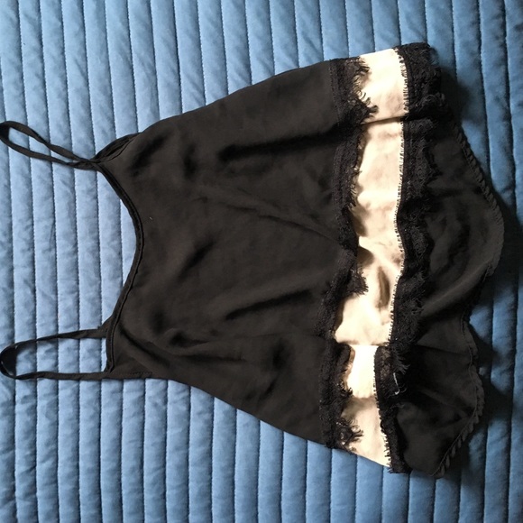 Black and tan crop top