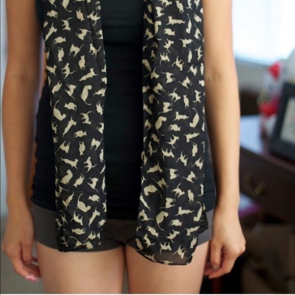 πTESSA "meow" scarf - BLACK - Picture 3 of 3