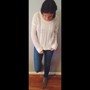 🌟LAST CHANCE🌟Cozy knit sweater!