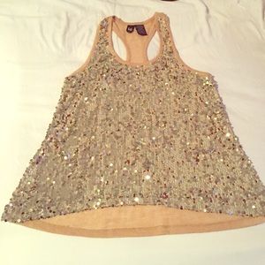 Gold Sequin Shirt w/t slight dip in the back