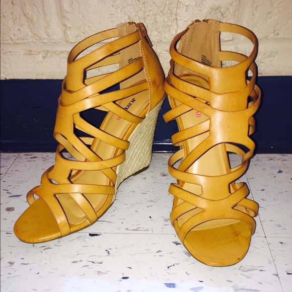 JustFab Tan Wedges!