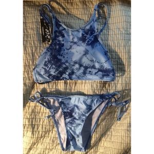 tie-dye blue and white bikini!!!