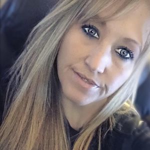 Meet your Posher, Tonya