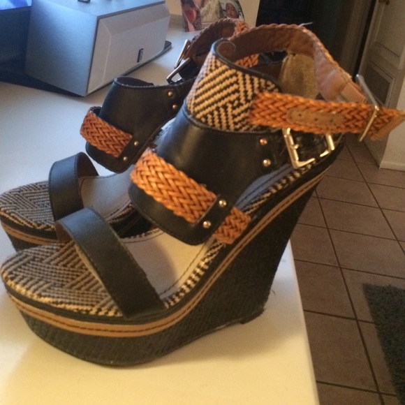 Mossimo Wedges
