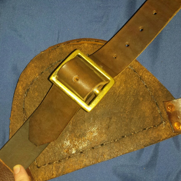 Large Leather Pouch Hip Belt - Picture 2 of 4